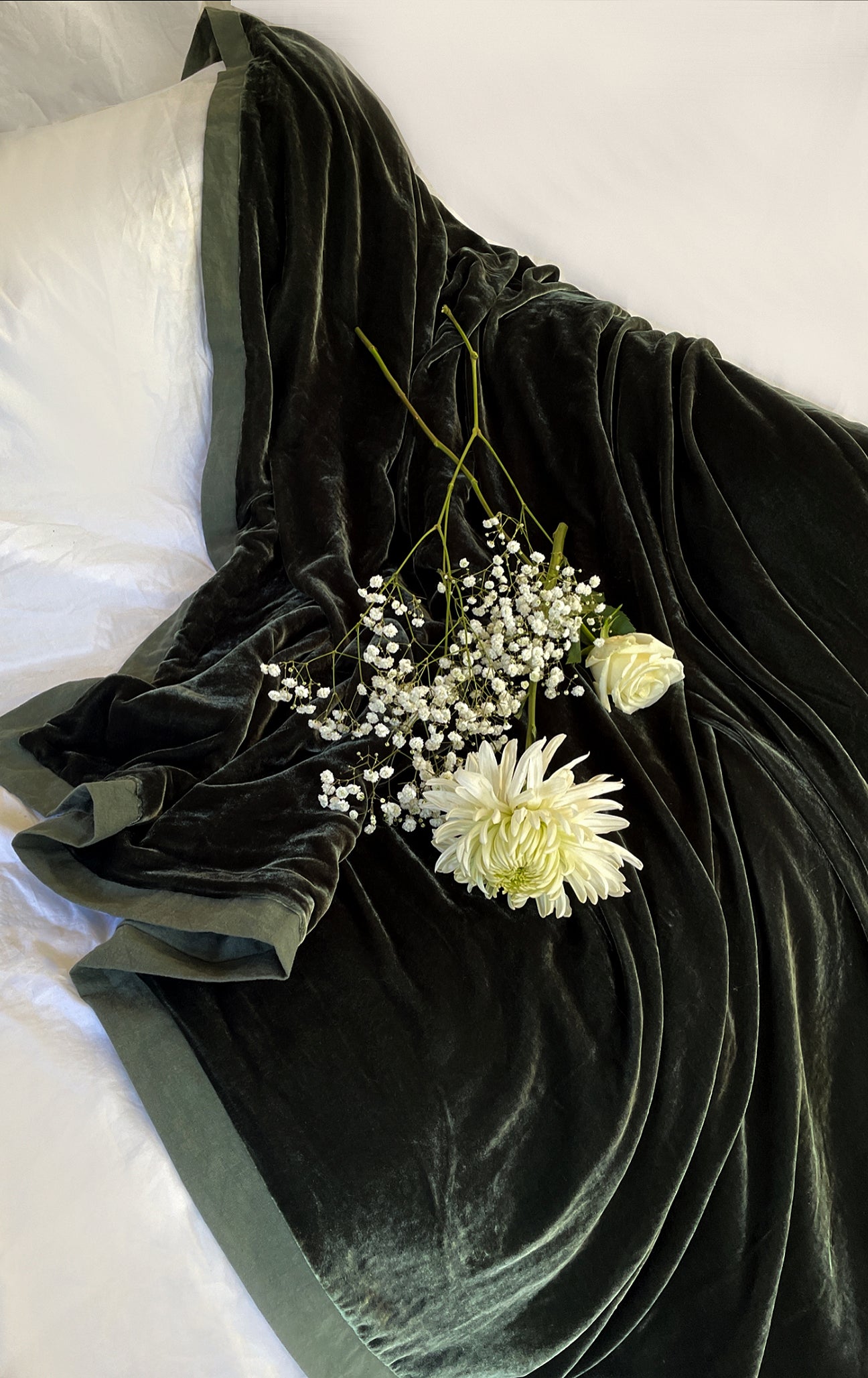 Velvet Frame Border Throw Linen Salvage Et Cie