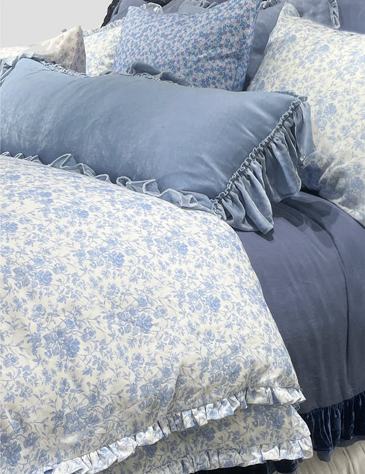Isabella Velvet Pillows