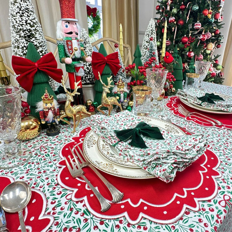 Mistletoe & Bows with Ruffle - Napkin (Set of 4)