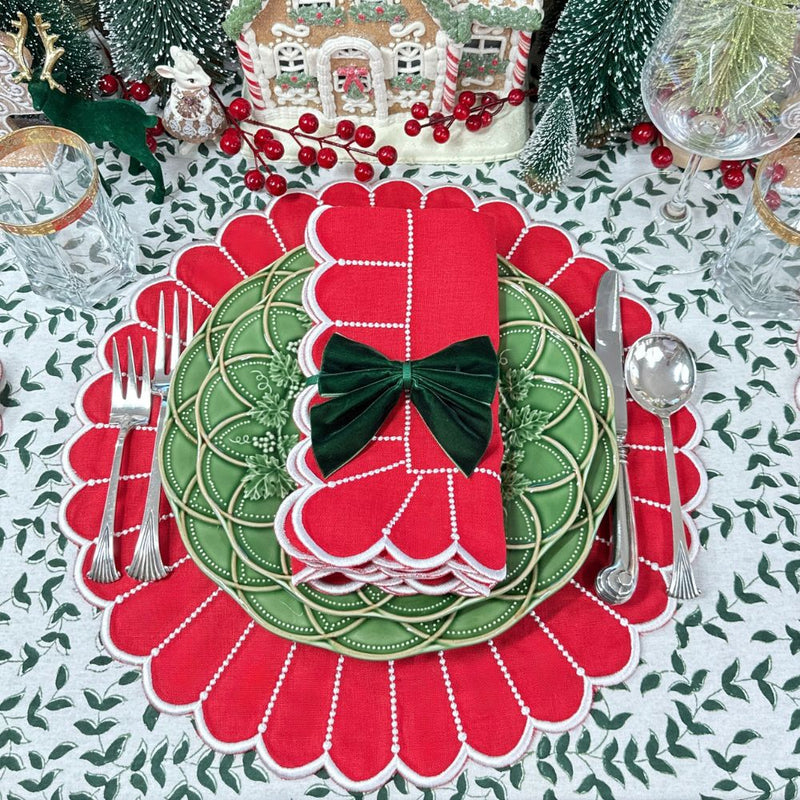 Dark Green Leaves - Tablecloth