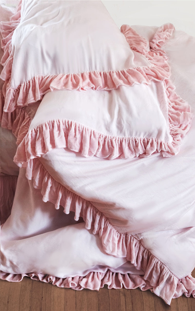 Charlotte Silk Velvet Ruffle 3 Pc F/QN Duvet Set  Petal Pink