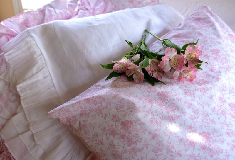 3 PC Set- French Toile Tatter Ruffle FQ Duvet and Tatter Ruffle Pillowcases - Soft Rose