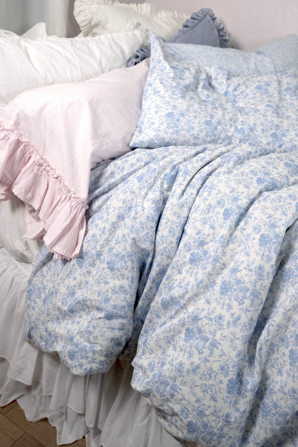 3 PC Set-French Toile F/QN Duvet + 2 Tatter Pillowcases - Chambray