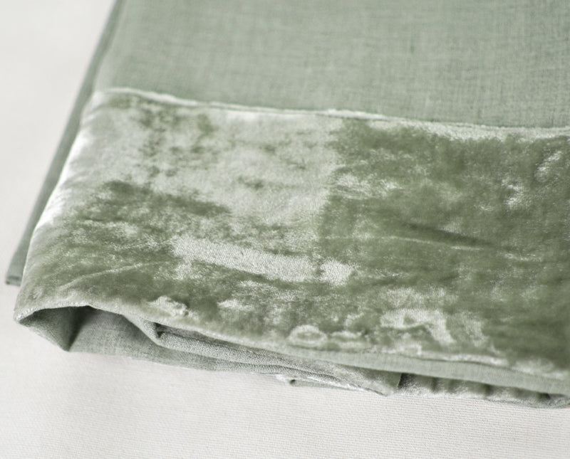 Velvet Border Linen Bedding - Sage