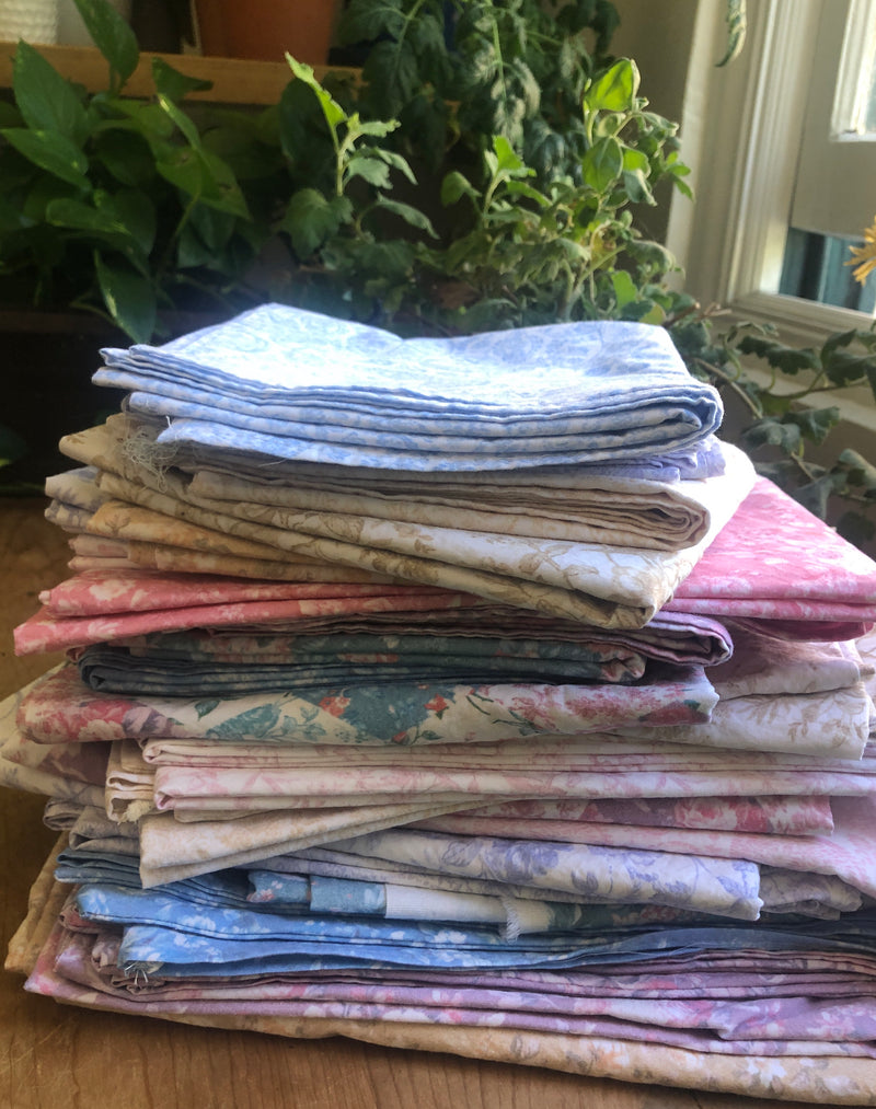 Sample Set #14  Assorted Vintage Floral Prints fabrics-Large swatches! - Linen Salvage Et Cie