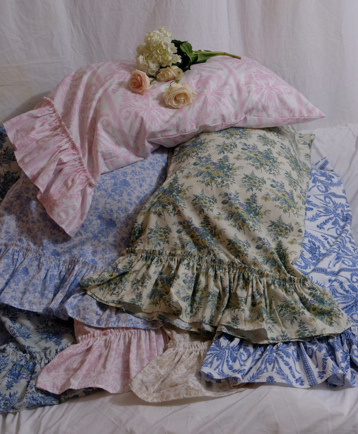 TATTER RUFFLE PRINT PILLOWCASES - Linen Salvage Et Cie